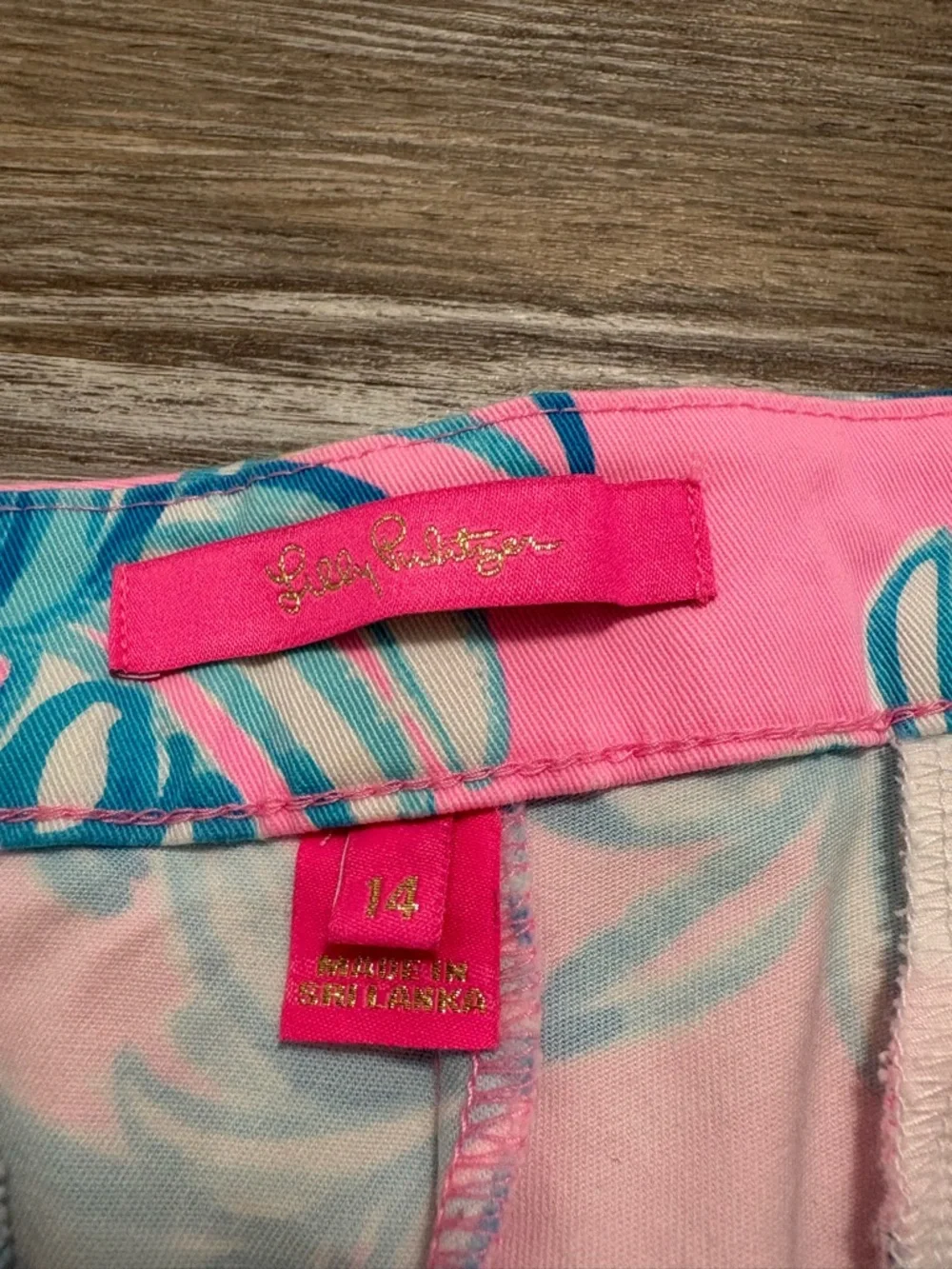 Lilly Pulitzer Stretch Buttercup Shorts in Pelican Pink Beat the Heat 14 NWOT